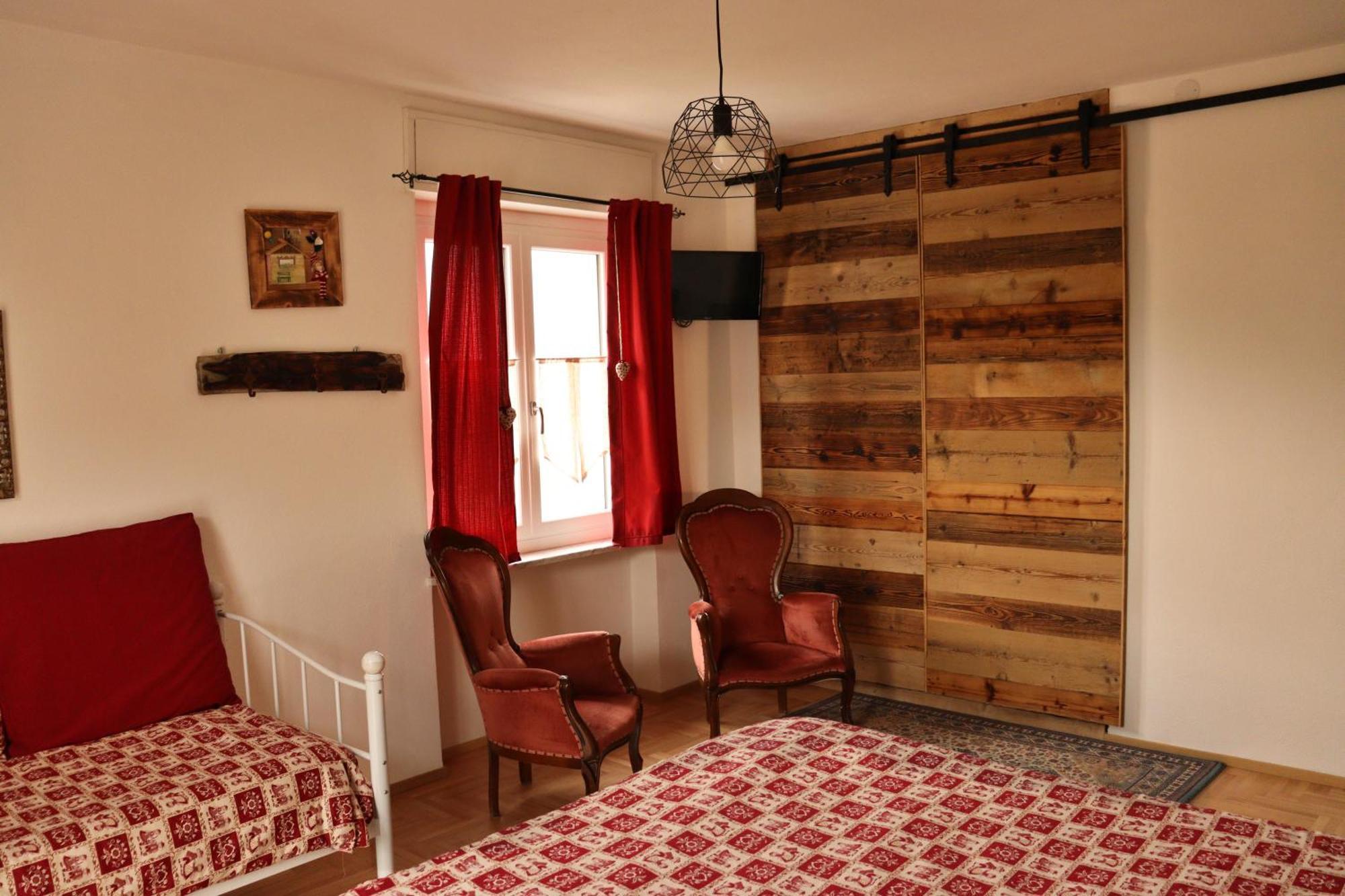 Aparthotel Lo Barbaboc Charvensod Exterior foto